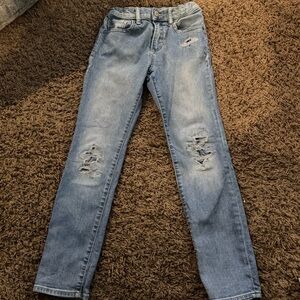Gently used
Gap Boys size 10